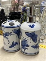 2pc blue & white bath set