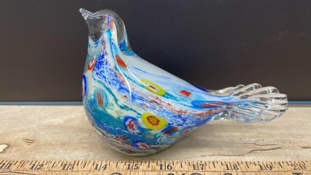 Unmarked Art Glass Bird (7"L)