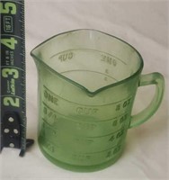 Anchor Hocking 1c. Green Depression Measuring Cup
