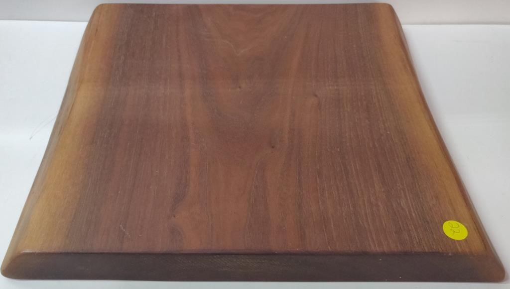 Nice Wooden Cutting Board / Charcuterie Board