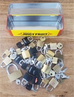 Juicy Fruit Tin w/Mini Locks & Keys