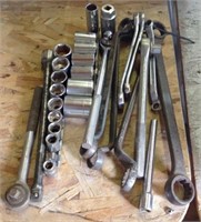 Complete sets mixed brand wrenches