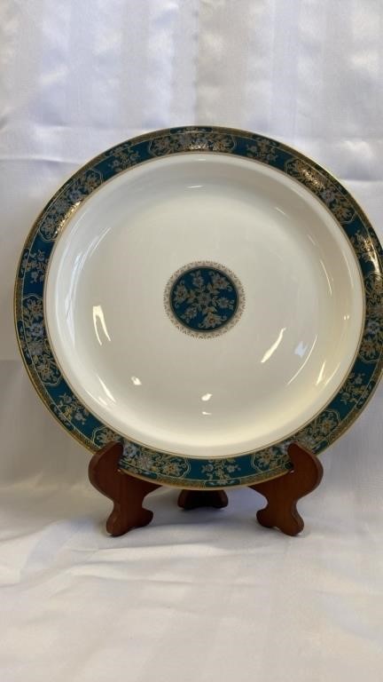 Royal Doulton charger pattern Carlisle