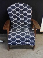 Beautiful 26" *38" Aderondek Chair with Cushion