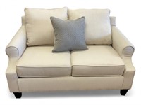 Very Nice Love Seat With Accent Pillow