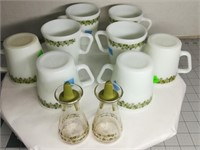 8 Pyrex Coffee Mugs with 2 Oil / Syrup Jars