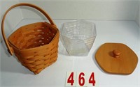 small hexagon basket with plastic liner & wood lid