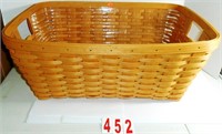 12602 Small Laundry Basket with plastic liner