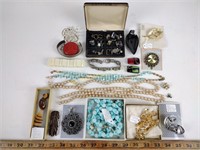 Assorted costume jewelry (South Western silver