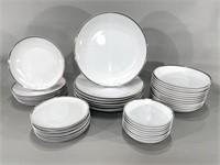 Fukagawa Arita Porcelain Plates & Bowls