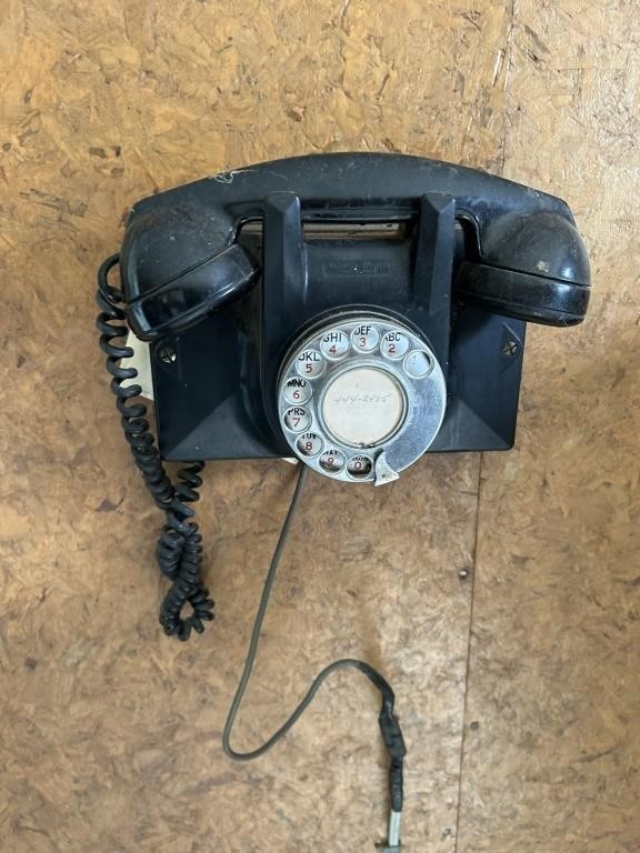 Vintage Northern Electric Rotary Phone