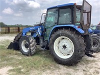 NEW HOLLAND TRACTOR W/FRONT END LOADER