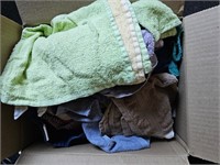 Large lot of towels, wash rags