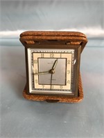 VINTAGE TRAVEL ALARM CLOCK. WORKS