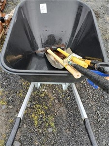 Industrial wheelbarrow w/bundle of hand tools,6 pc