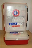 SELECTION OF FIRST AID CENTER KITS