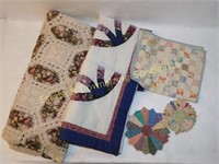 Quilts & Wall Hangings