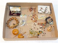 Mixed lot of Jewelry Beads More