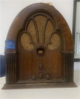 Vintage Phillips Radio