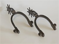 NICE SET OF VTG CAST IRON DECORATIVE WESTERN SPURS