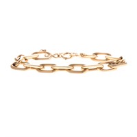 A Lady's Open Link Bracelet in 14K Gold