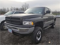 1998 Dodge Ram 2500 4X4 Extended Cab Pickup Truck