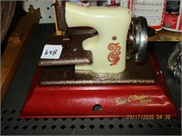 Straco Sew-O-Matic Senior Kids Sewing Machine