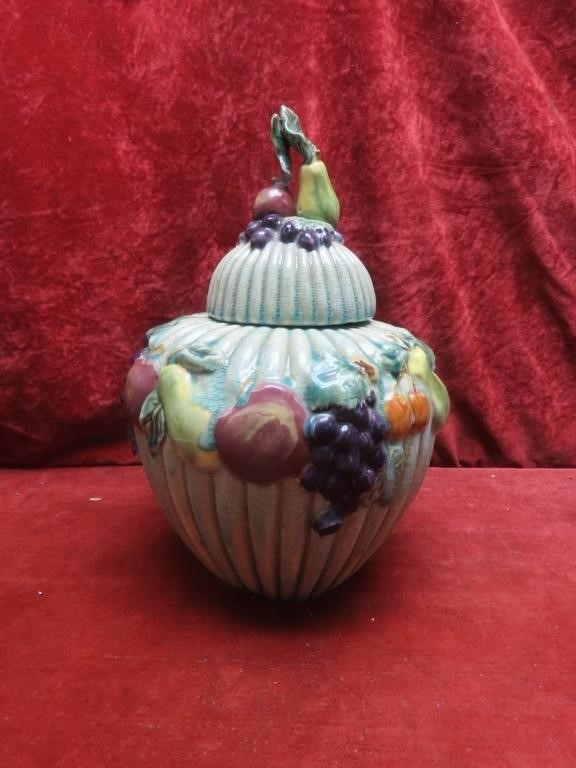 Antique majolica lidded jar. Fruit.