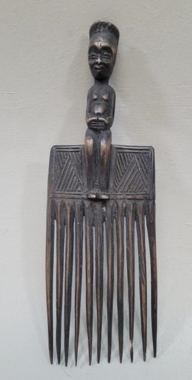 African Hand Carved Comb vtg