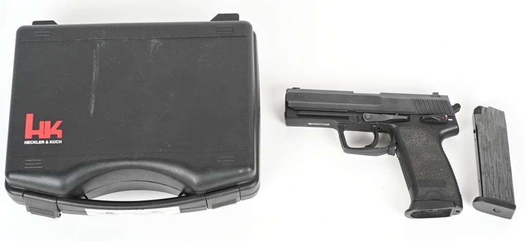 HECKLER & KOCH USP .45 ACP SEMI AUTO PISTOL