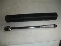 1/2 Drive Torque Wrench 18 Inches