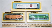 1970's BACHMANN HO GAUGE TRAIN CARS