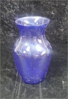 Beautiful blue vase approx 8 inches tall