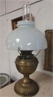 Rayo Style Lamp w/ White Shade
