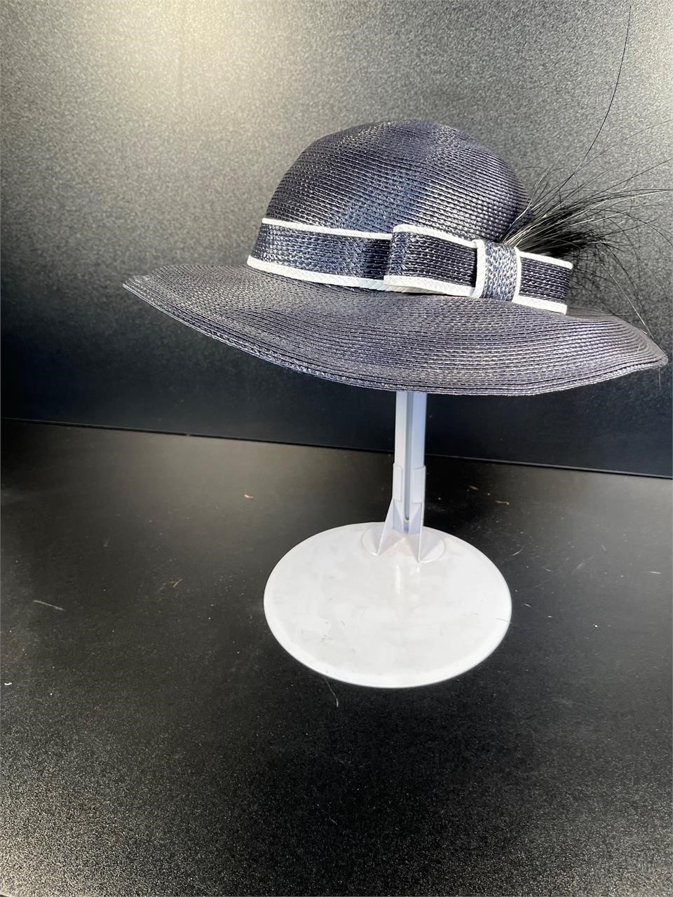 Gwenn Pennington Women's Fashion Hat