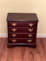 Nightstand 4 drawer lined drawers