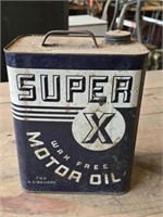 Super X 2 Gal Motor Oil Can