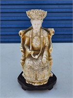 VINTAGE CHINESE LADY FIGURE RESIN