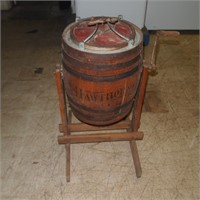 Early Barrell on Stand