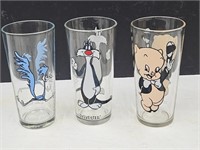 3 Vintage Pepsi Cartooon Glasses Sylvester, Pig +