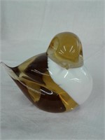 Nice butterscotch glass bird figure paperweight