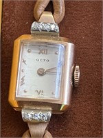 18K Gold Bezel Octo Wrist Watch