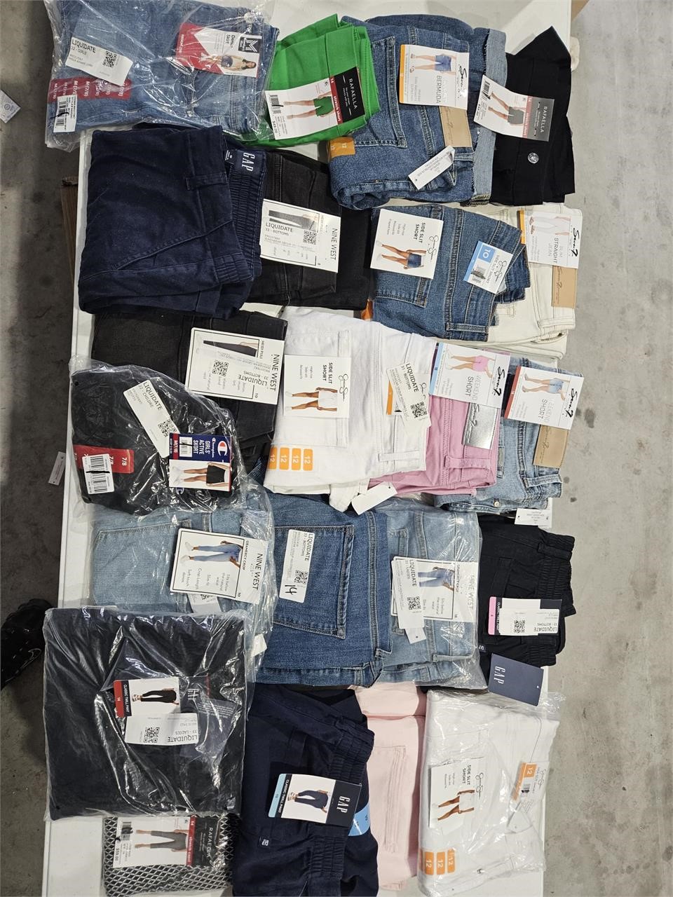 NEW Woman's Assorted Sized Shorts & Jeans w. Tags