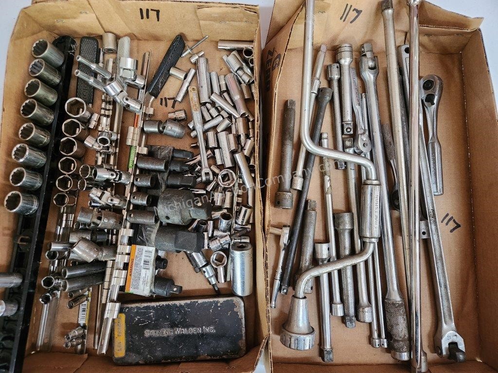 Craftsman Sockets, Speed Wrench, Extensions, etc.