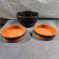 3 pottery dishes