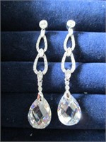 Stunning dangle earrings