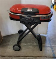 COLEMAN 2 BURNER PROPANE GRILL