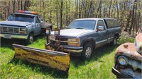 1990 Chevrolet 1500 Truck with Plow