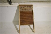 Vintage Maid-Rite Wash Board