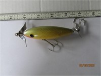 Fishing Lure Woodchopper Yellow 4" Hooks 2